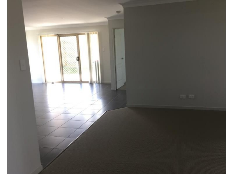 6 Rosedale Street, Parkhurst QLD 4702